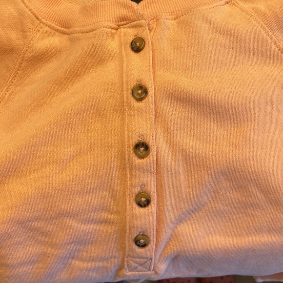 GAP lightweight sweatshirt size small - Picture 4 of 4